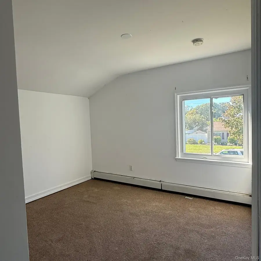 23 Ash Drive, Medford, NY 11763 - #3