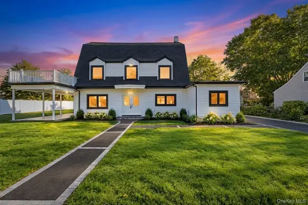 460 Jefferson Street, Westbury, NY 11590