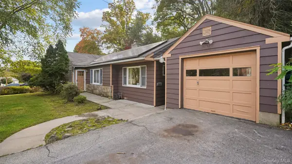 17 Kent Road, White Plains, NY 10603