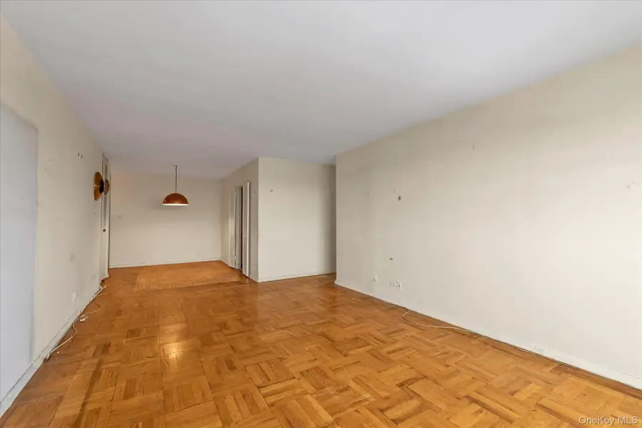66-36 Yellowstone Blvd #18H, Forest Hills, NY 11375 - #3