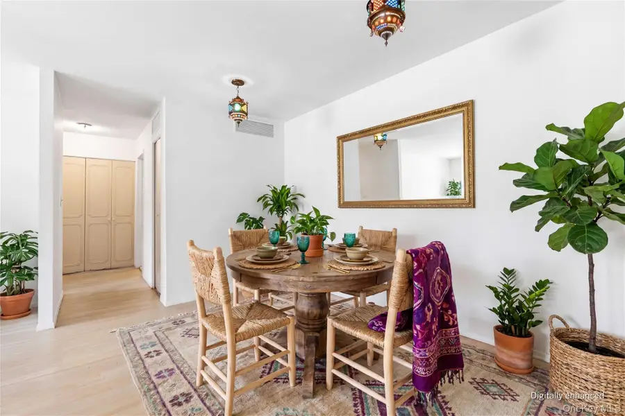904 N Broadway #43W, Yonkers, NY 10701 - #3