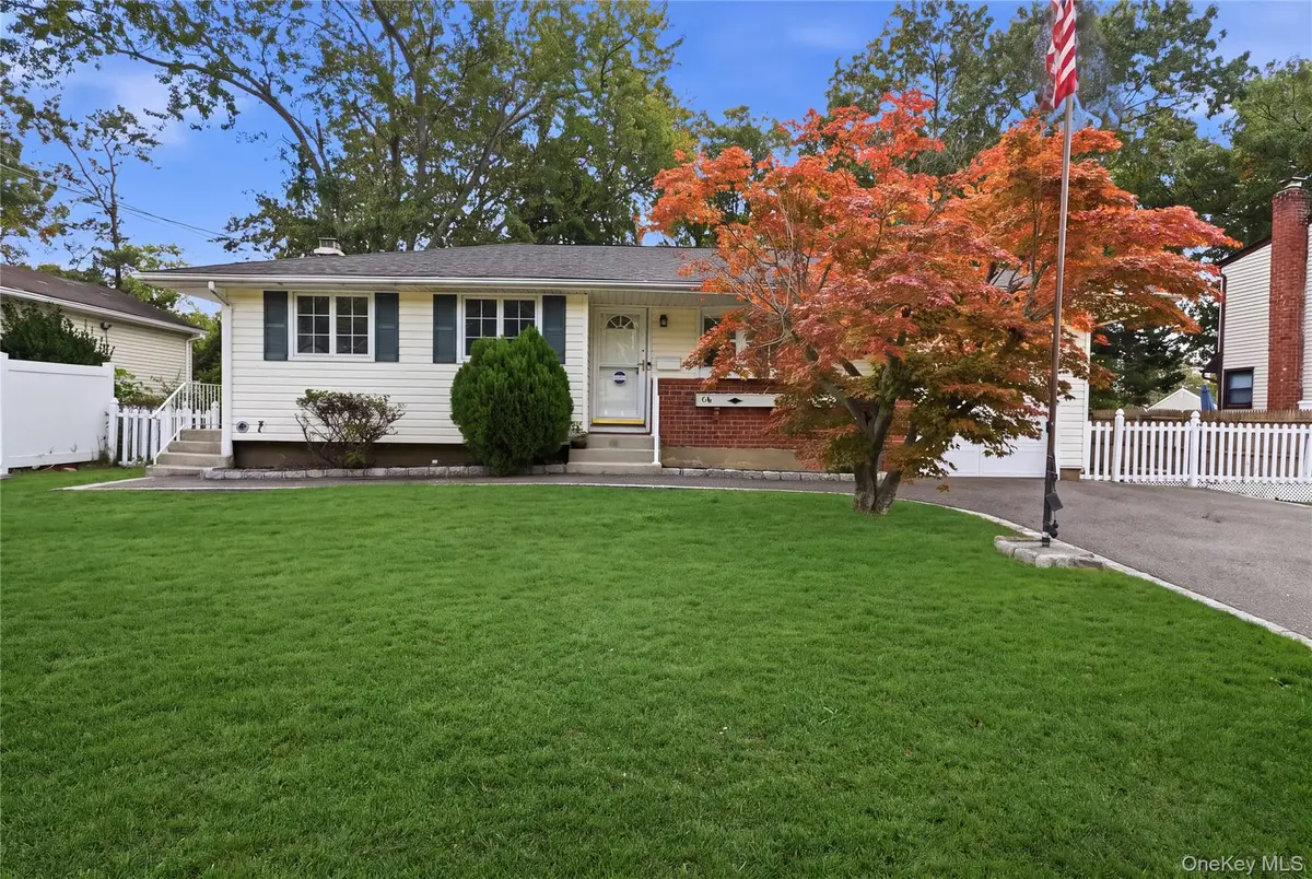 56 Prairie Drive, North Babylon, NY 11703 - #1