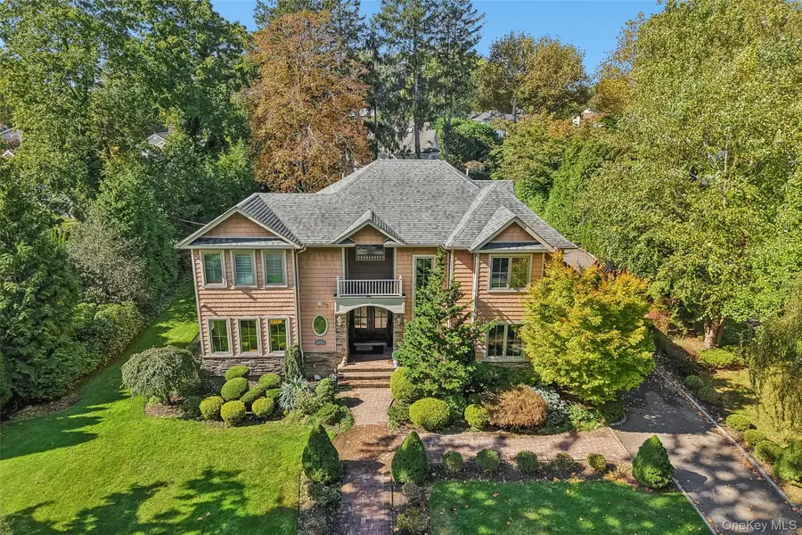 103 High Street, East Williston, NY 11596 - #2