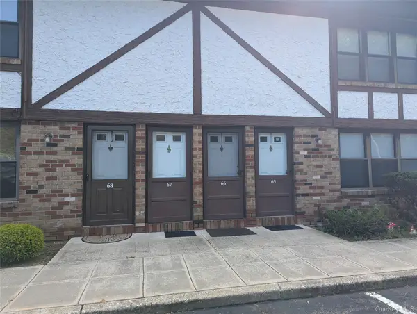 62 Baily Court #62, Middle Island, NY 11953