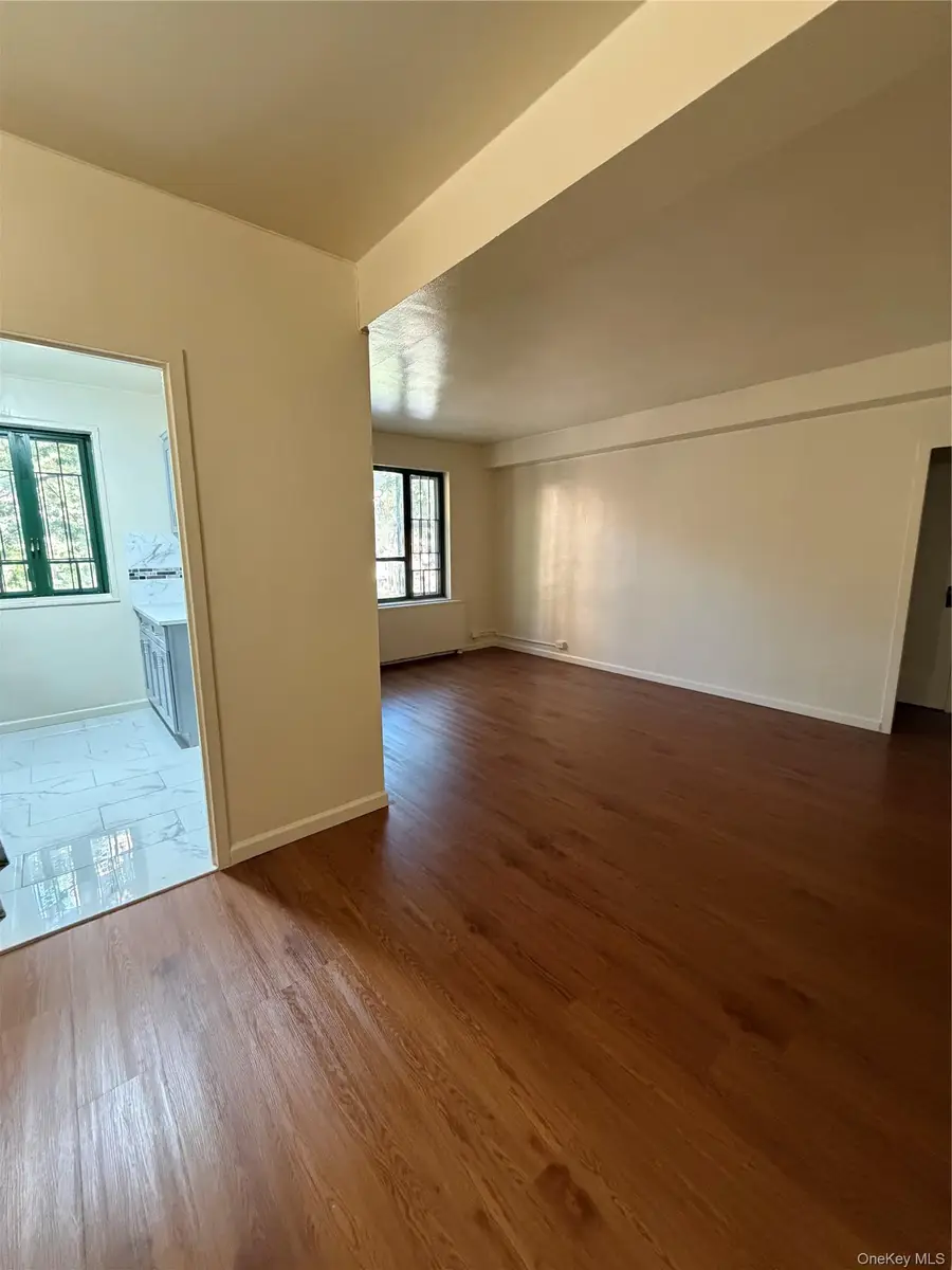 1595 Metropolitan Avenue #3B, Bronx, NY 10462 - #2