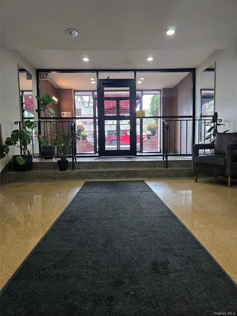 84-25 118th St #5A, Kew Gardens, NY 11415 - #3