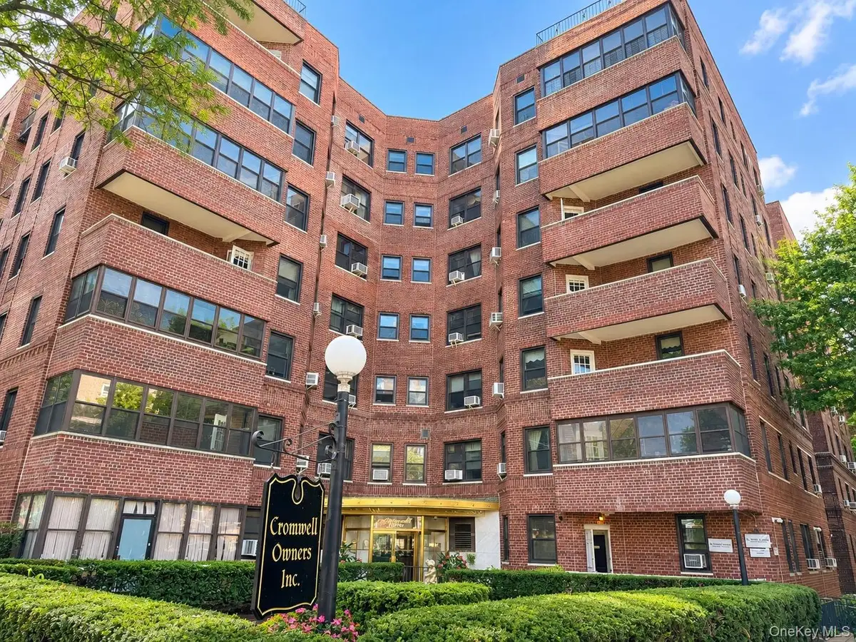 69-60 108th Street #519, Forest Hills, NY 11375 - #1
