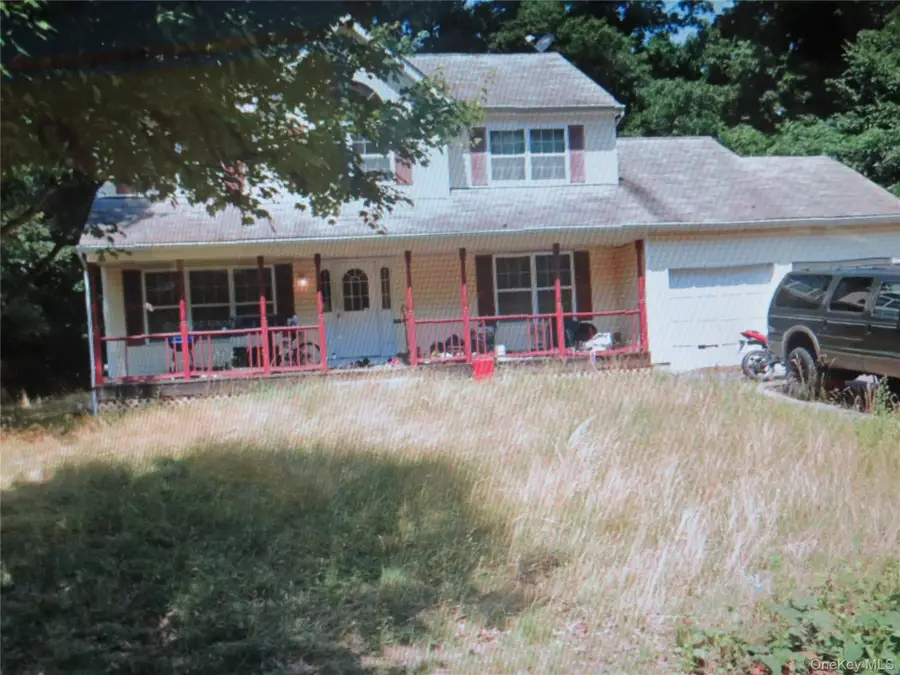 2 Ord Court, Middle Island, NY 11953 - #2