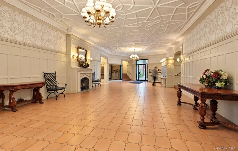 3875 Waldo Avenue #2C, Bronx, NY 10463 - #2