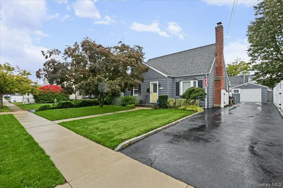 2342 Maple Street, Seaford, NY 11783 - #2
