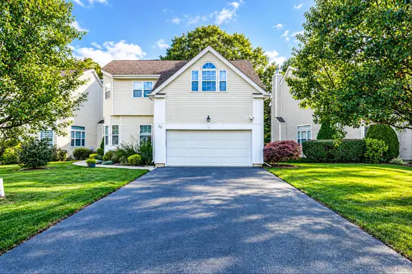 23 Sunflower Ridge Road, South Setauket, NY 11720