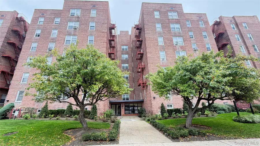 126 Church Street #6G, New Rochelle, NY 10805 - #2