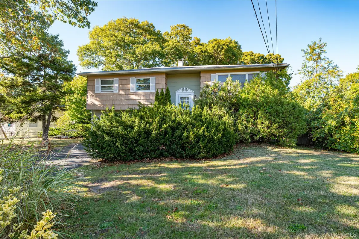 211 Matthews Road, Oakdale, NY 11769 - #1
