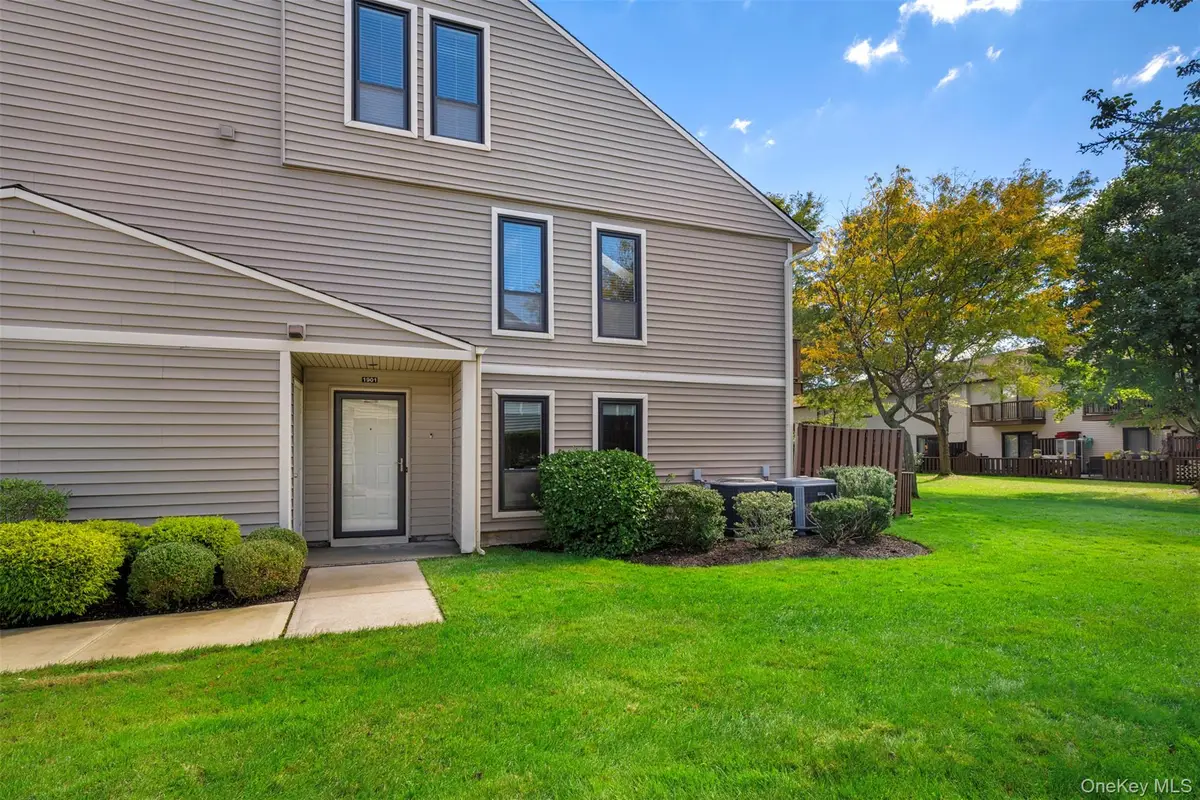 100 Daly Boulevard #1901, Oceanside, NY 11572 - #1