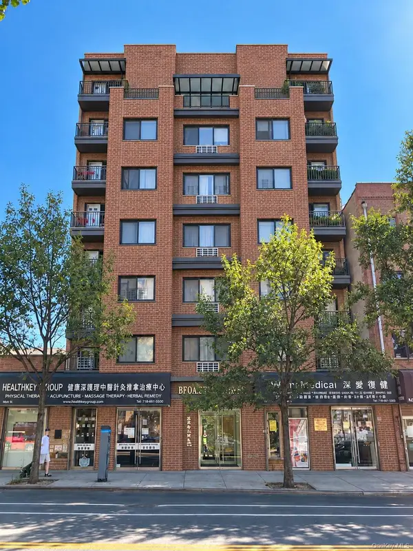 85-23 Broadway #2C, Elmhurst, NY 11373
