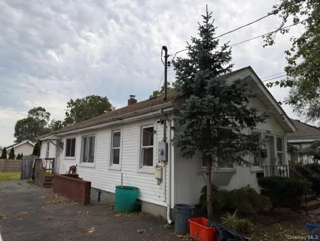 520 Wadleigh Avenue, West Hempstead, NY 11552 - #3