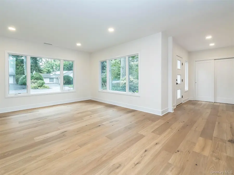 48 Buckeye Road, Glen Cove, NY 11542 - #3
