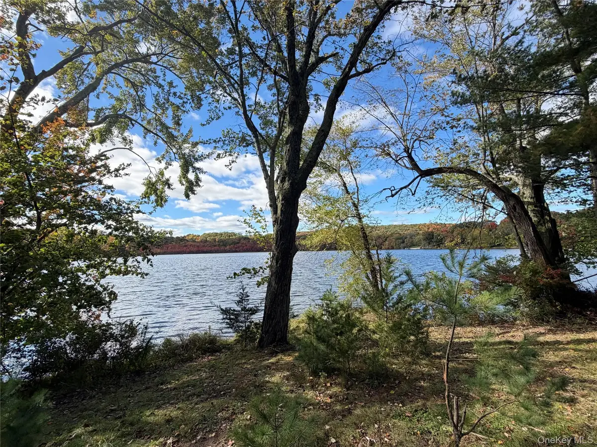 304 Round Lake Terrace, Monroe, NY 10950 - #1
