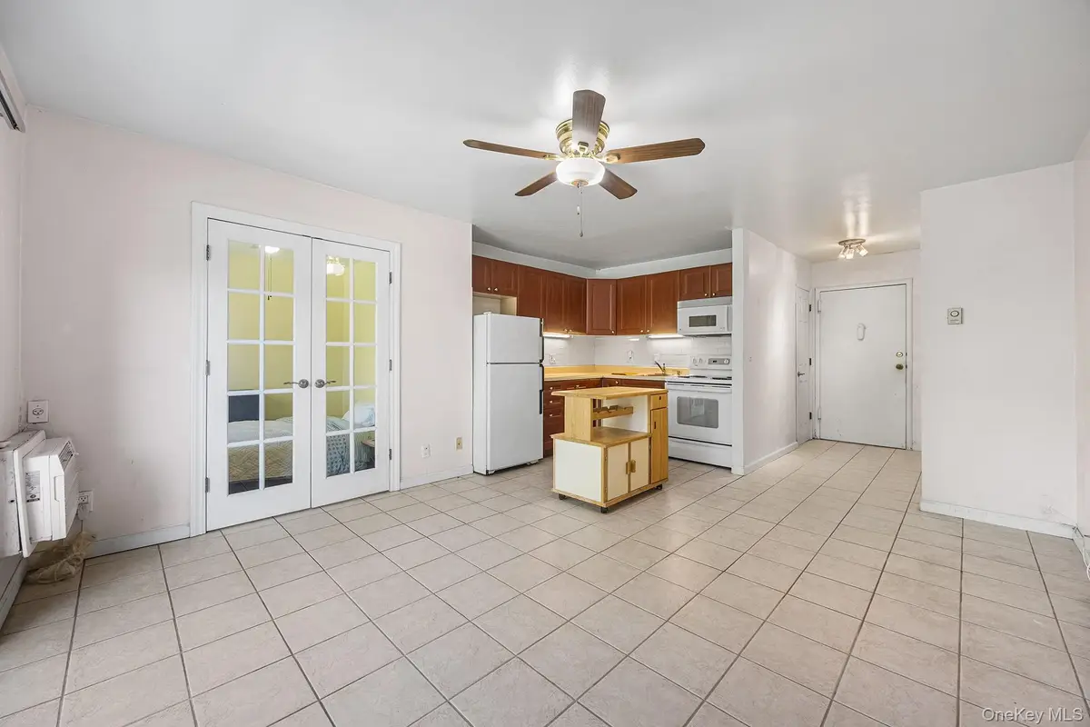 115 Dehaven Drive #306, Yonkers, NY 10703 - #1