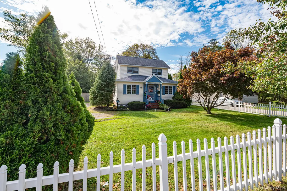 328 Pulaski Road, Kings Park, NY 11754 - #1
