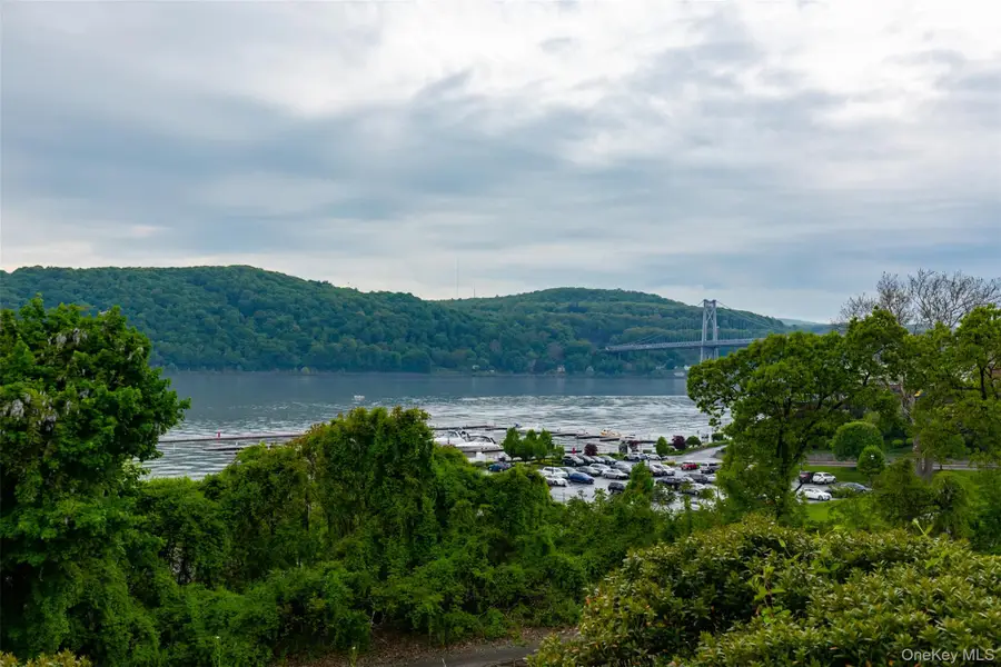 411 Waterview Drive, Poughkeepsie, NY 12601 - #3