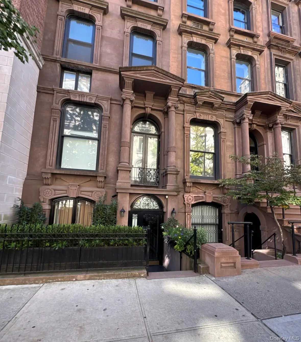 18 E 63rd Street #1, Manhattan, NY 10065 - #1