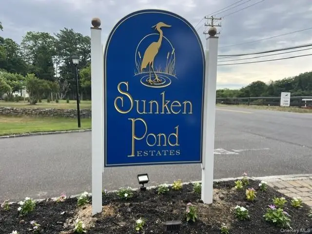 904 Baltusrol Boulevard, Riverhead, NY 11901 - #2
