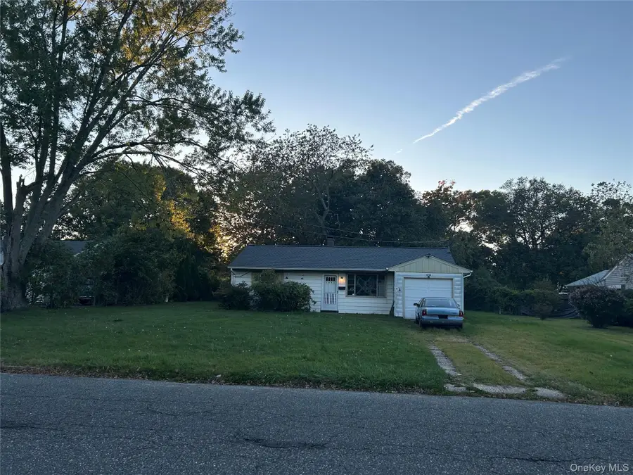 1056 Bay Shore Avenue, Bay Shore, NY 11706 - #2
