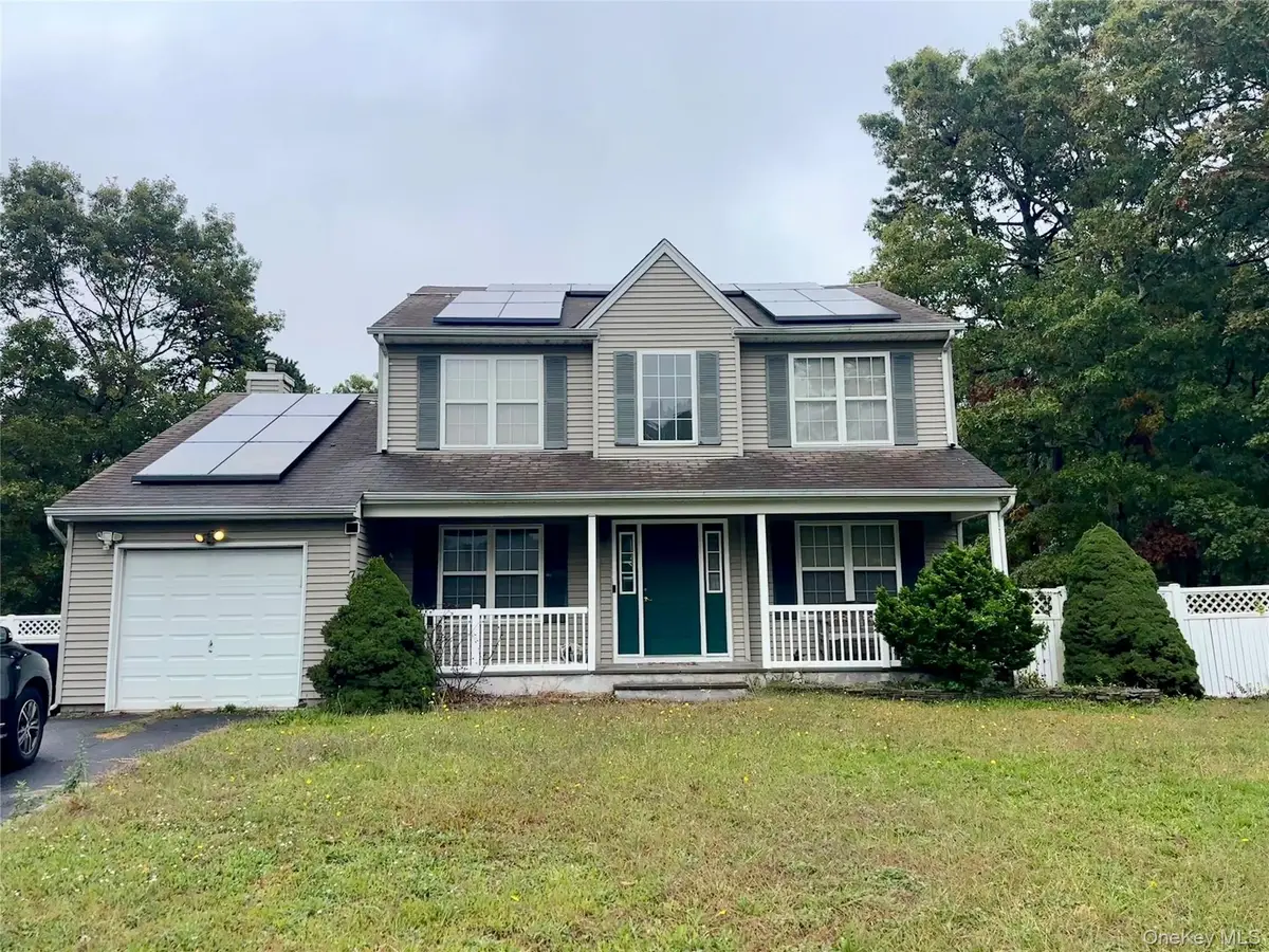 7 Redbud, Middle Island, NY 11953 - #1