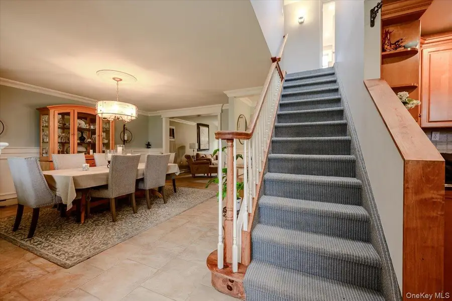 13 Old Farm Road, Levittown, NY 11756 - #3