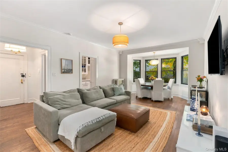 56 Pondfield Road W #2A, Bronxville, NY 10708 - #3