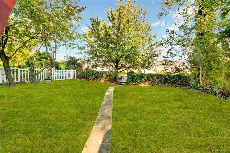 8 Soundview Terrace #8, Bronx, NY 10465 - #3