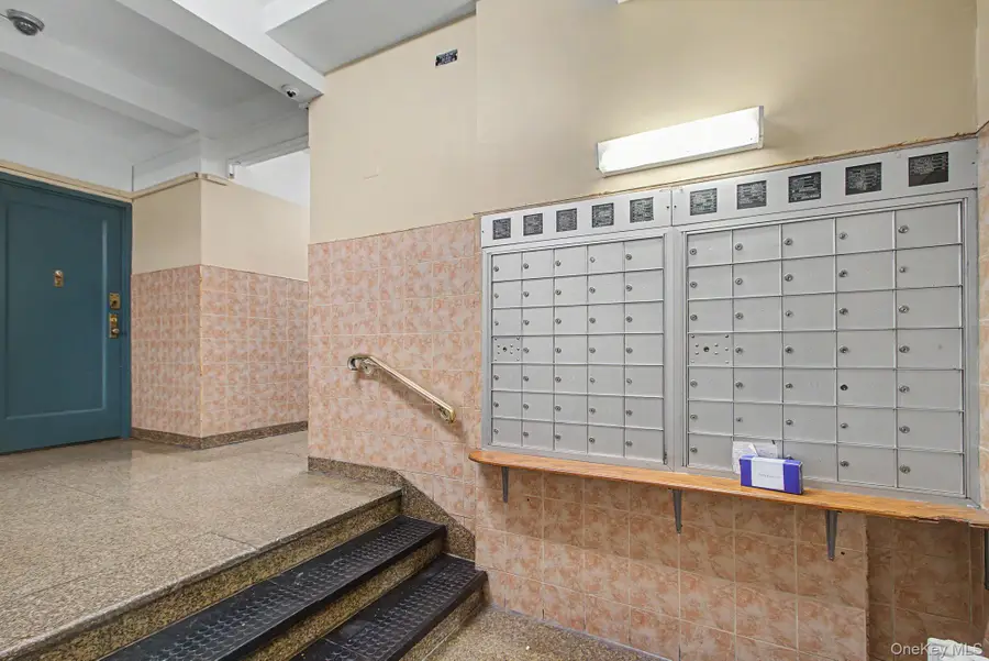 2100 Tremont Avenue #MC, Bronx, NY 10462 - #3