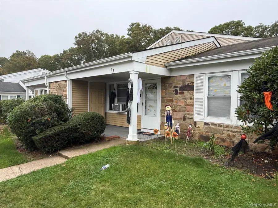 2 Ticonderoga Court, Ridge, NY 11961 - #3