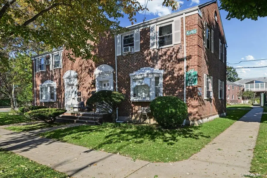 254-03 74th Avenue #B Upper, Glen Oaks, NY 11004 - #3