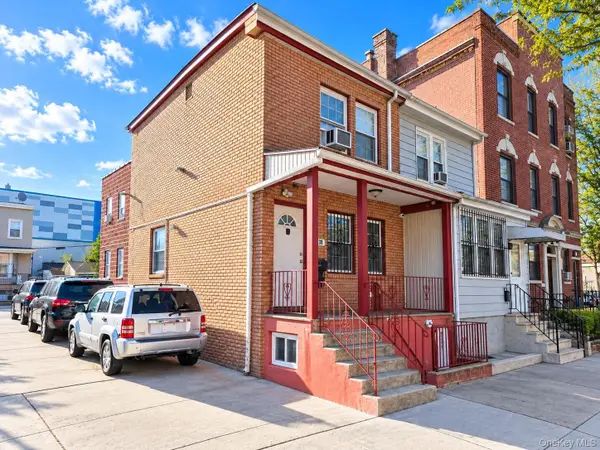 87-36 123rd Street, Richmond Hill, NY 11418