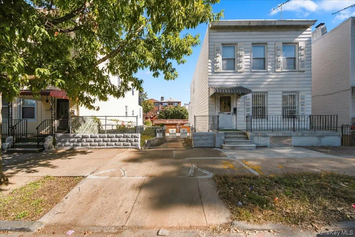 1716 Barnes Avenue, Bronx, NY 10462 - #1