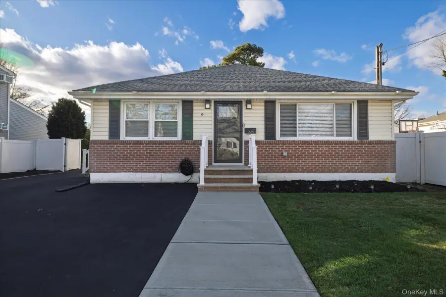 2280 Brookside Avenue, Wantagh, NY 11793 - #2
