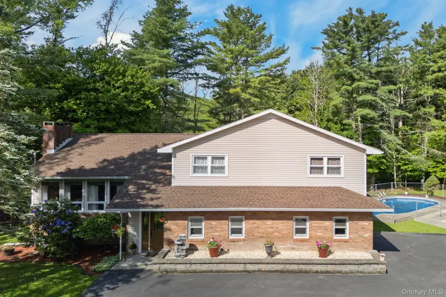 825 County Route 26, New Baltimore, NY 12042 - #2
