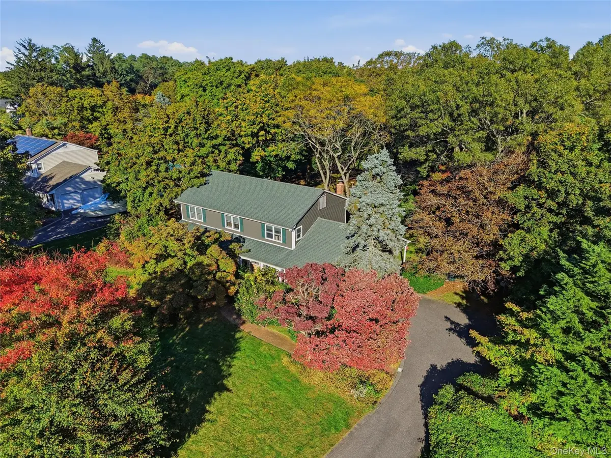 30 Manor Road N, Greenlawn, NY 11740 - #1