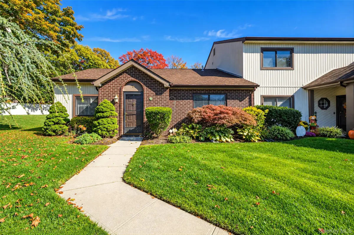 9 Sheila Court, Holtsville, NY 11742 - #1