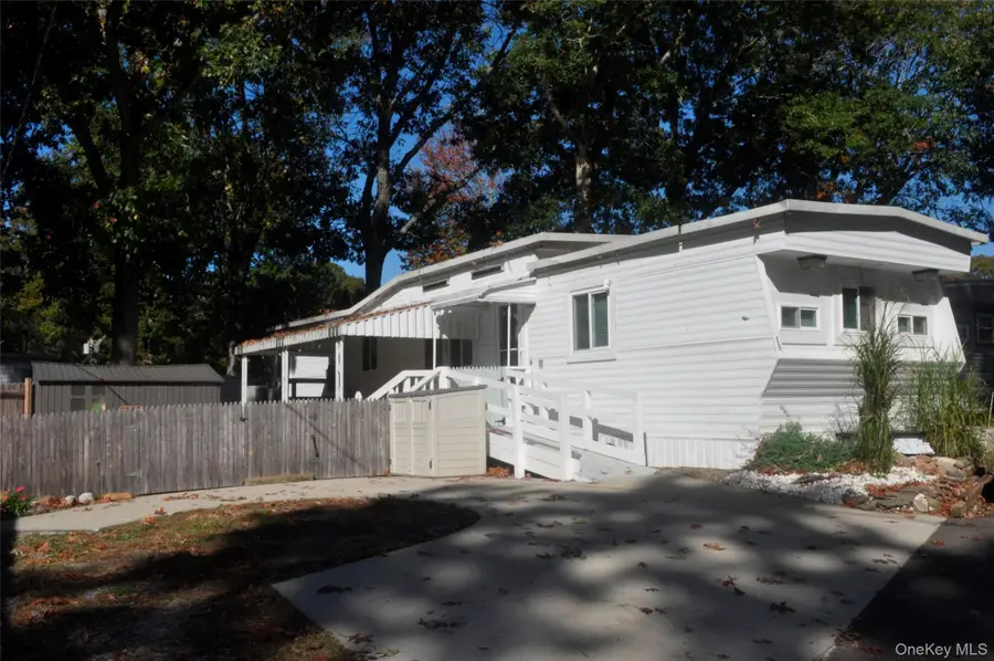 658 Sound Avenue #E-6, Calverton, NY 11933 - #2