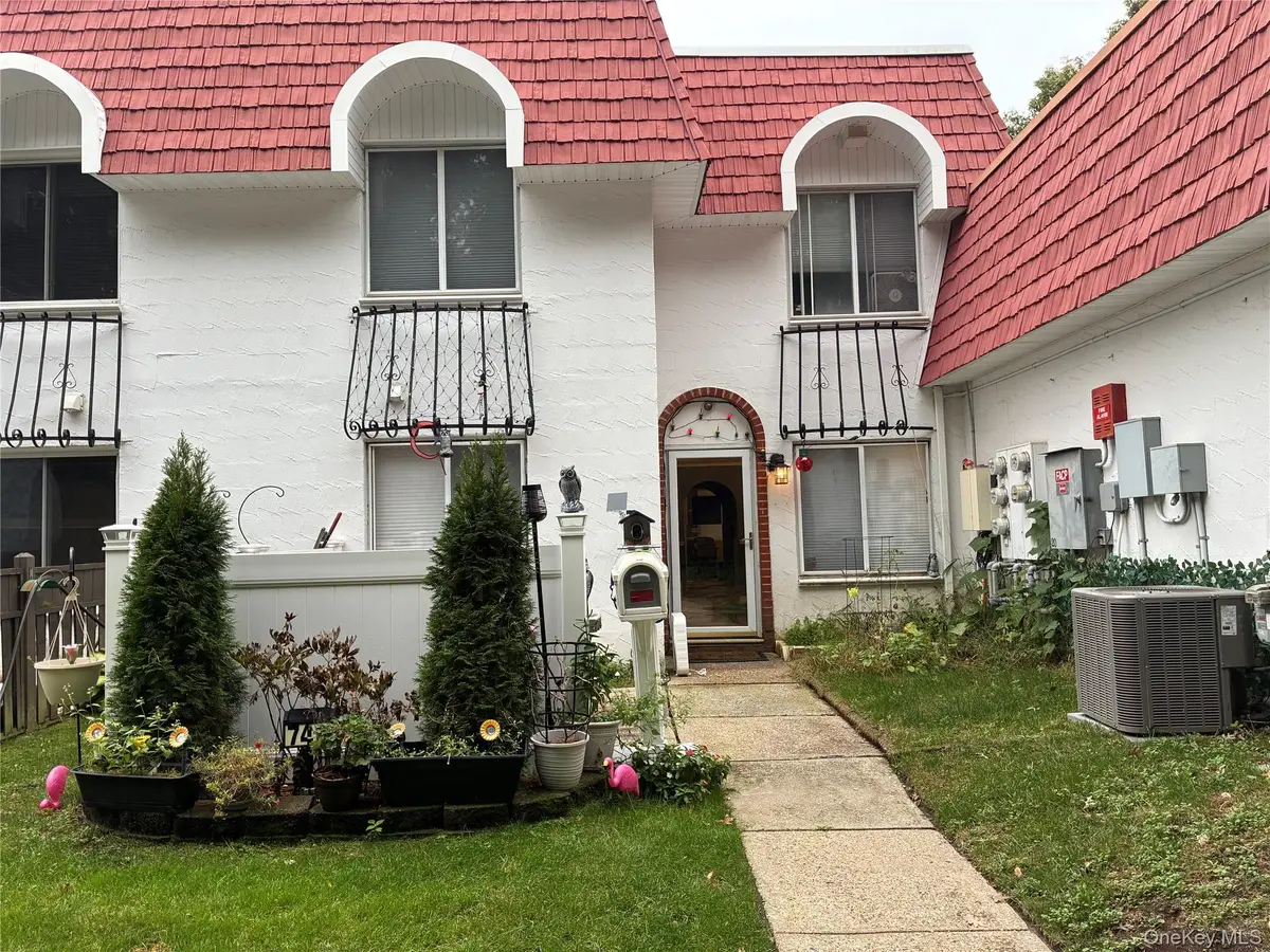 746 Blue Ridge Drive, Medford, NY 11763 - #1
