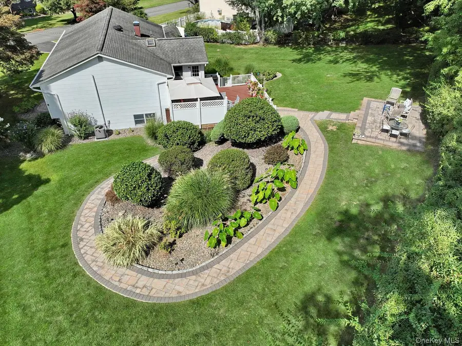 550 Westfield Drive, Valley Cottage, NY 10989 - #3