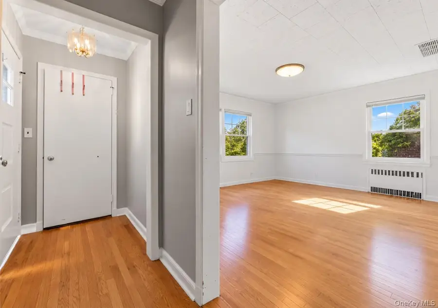 124 Bradford Avenue, Mamaroneck, NY 10543 - #3