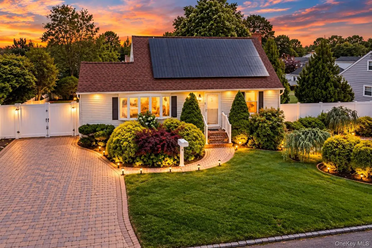 8 Wantagh Avenue, East Islip, NY 11730 - #1