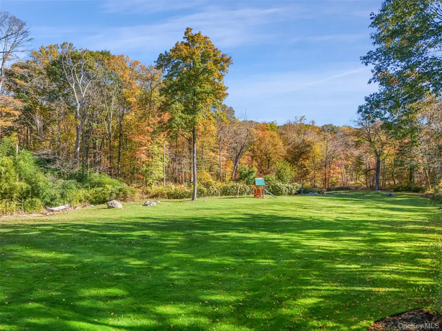 92 East Street, South Salem, NY 10590 - #3