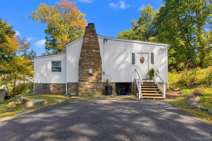 55 Overlook Road N, White Plains, NY 10603 - #2