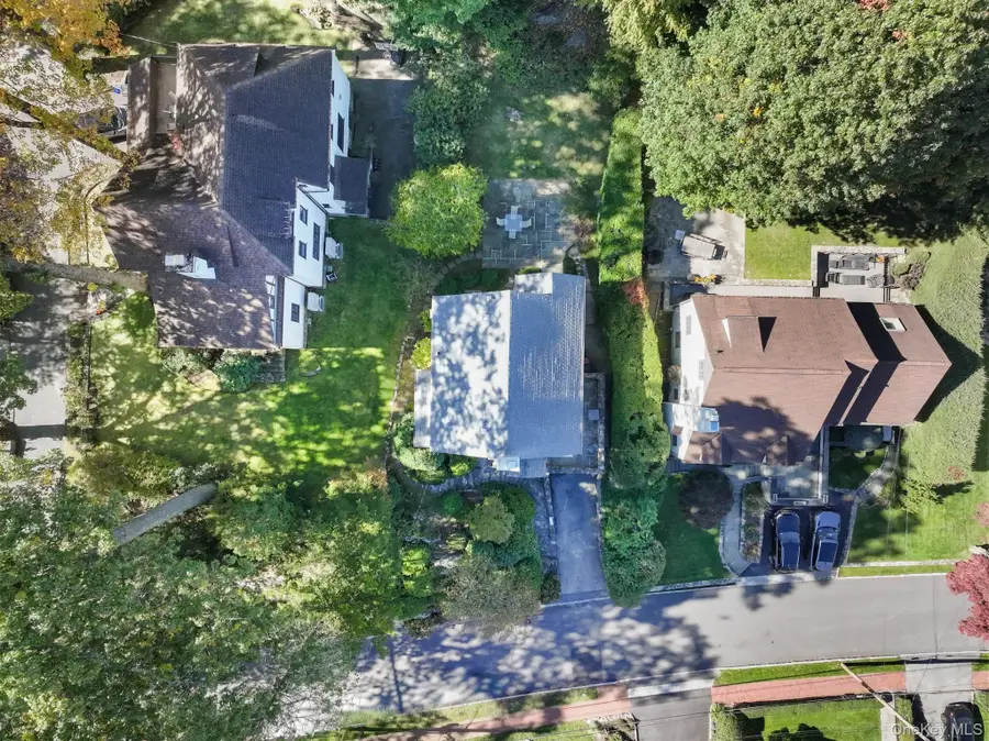 49 Walbrooke Road, Scarsdale, NY 10583 - #3
