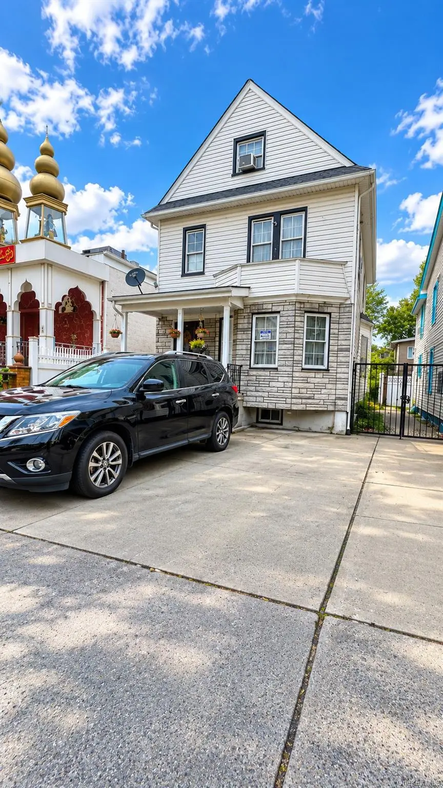 9249 172nd Street, Jamaica, NY 11433 - #2
